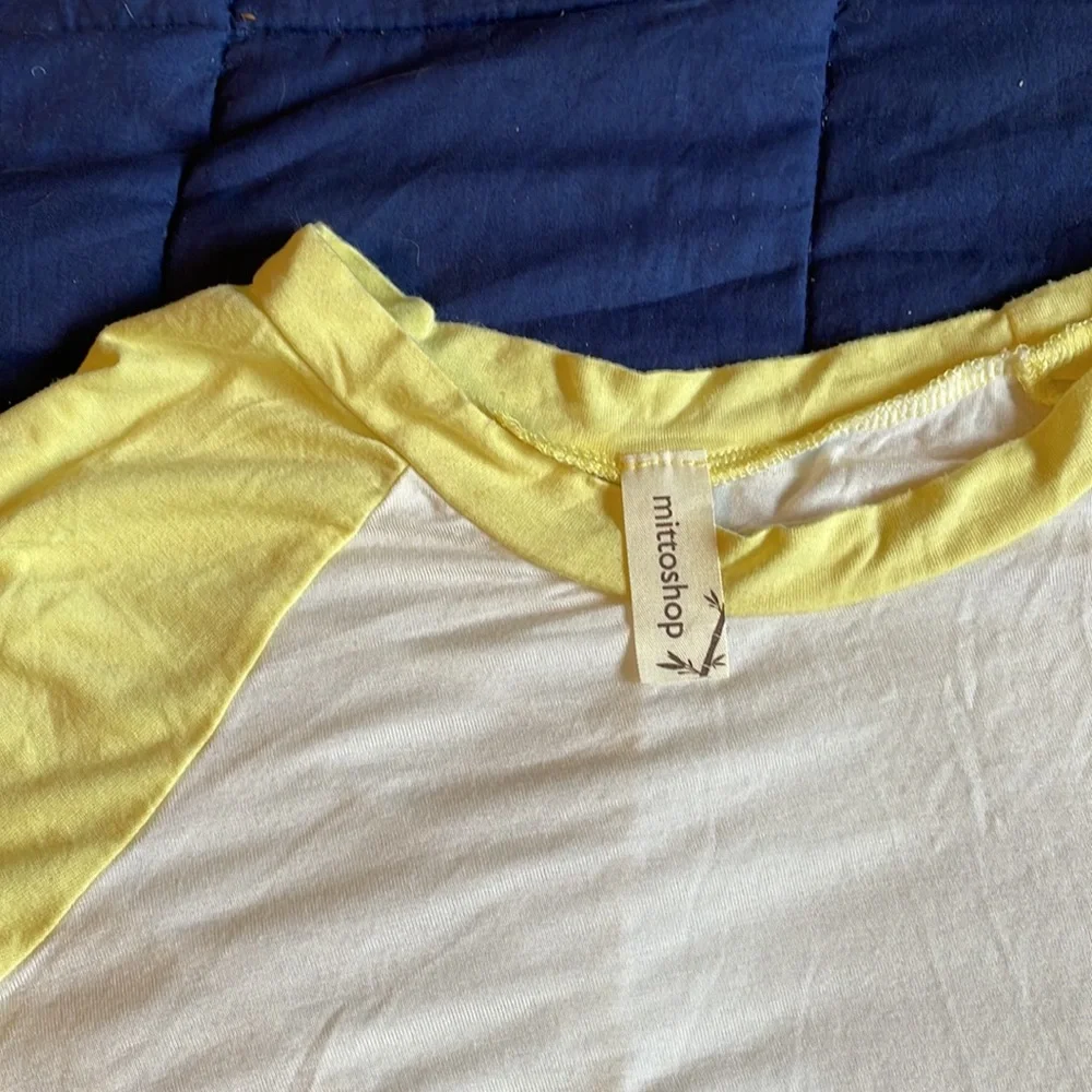 Long Flowy High-Low Baseball Tee - Picture 6 of 6